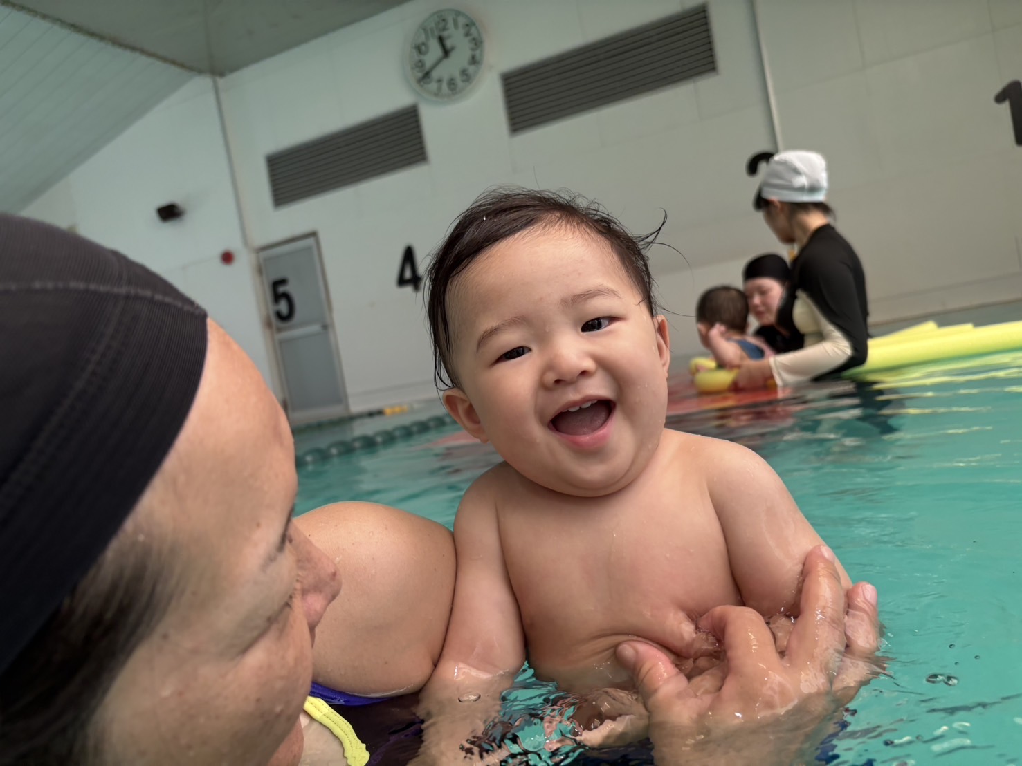 肌で触れ合う親子のコミュニケーション！