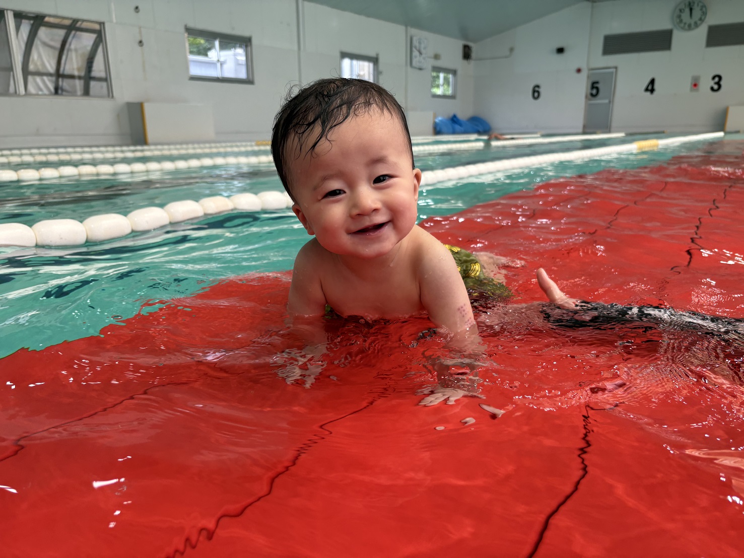 肌で触れ合う親子のコミュニケーション！