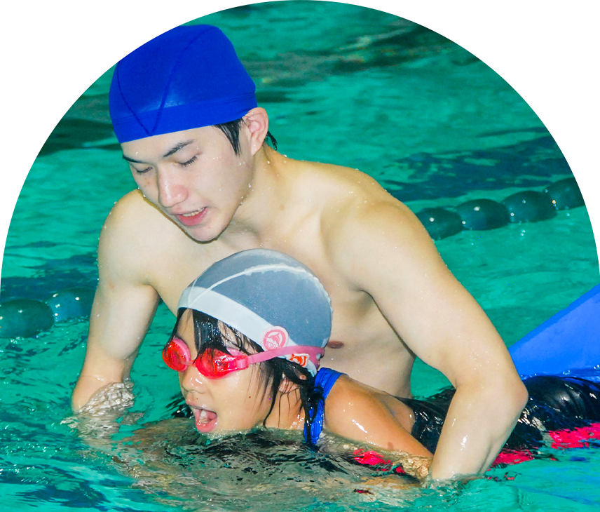 元気いっぱいのコーチ陣